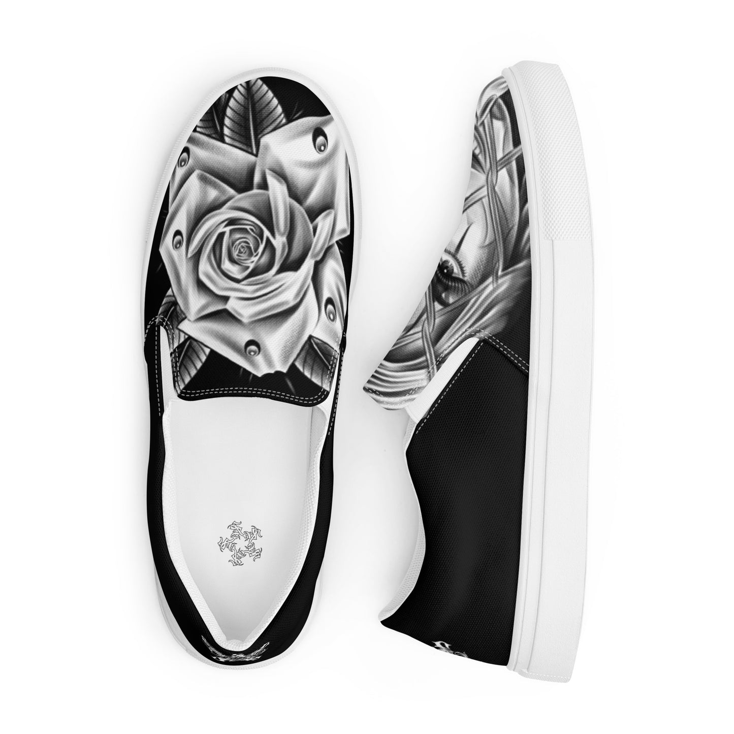 Women’s slip-on canvas shoes