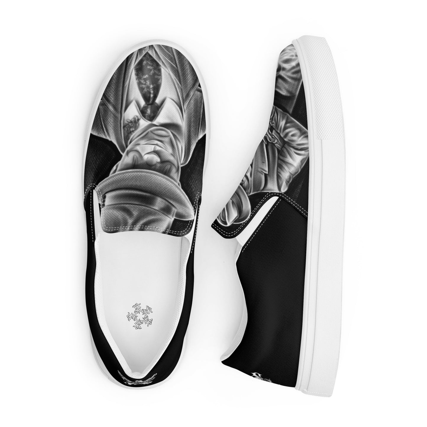 Men’s slip-on canvas shoes