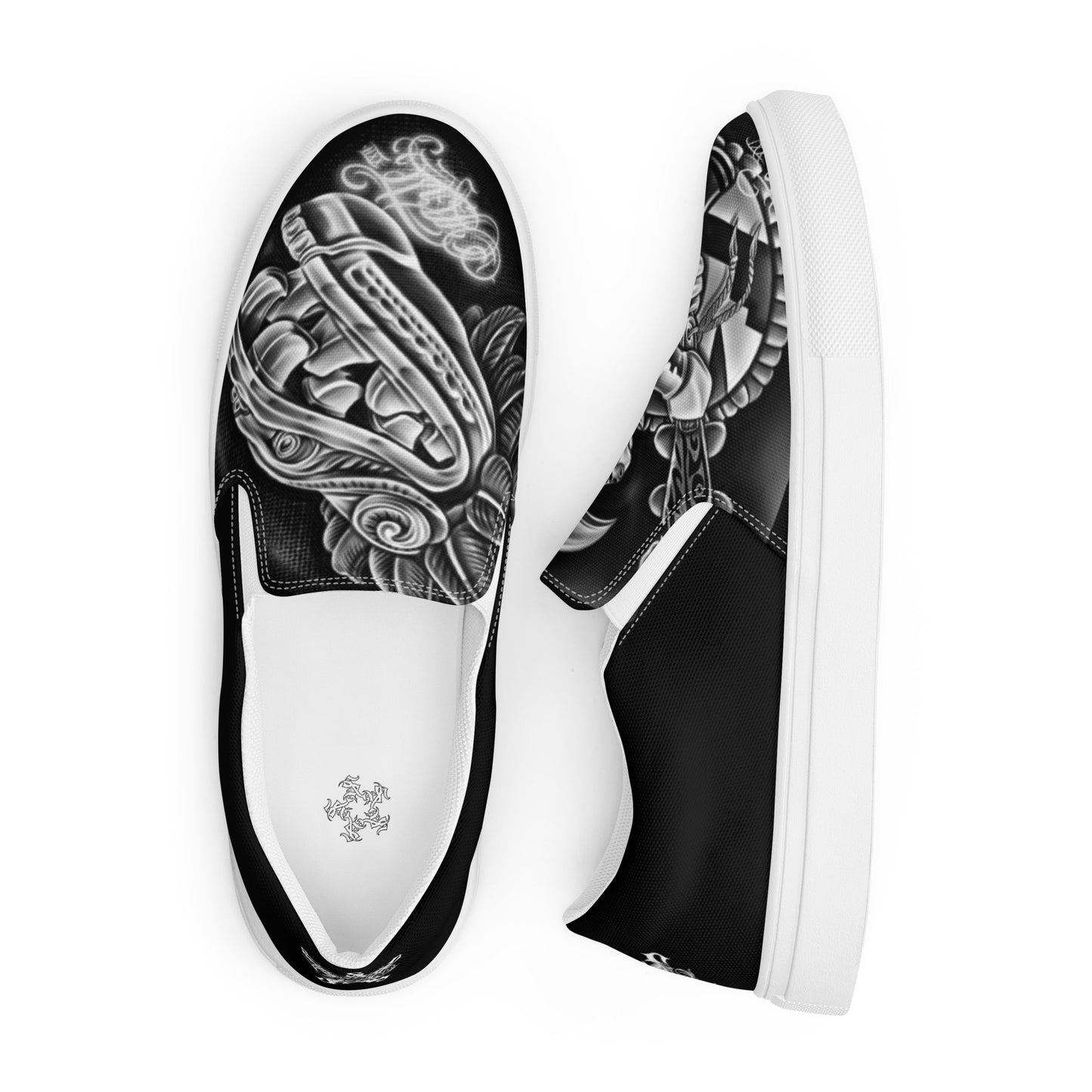 Men’s slip-on canvas shoes
